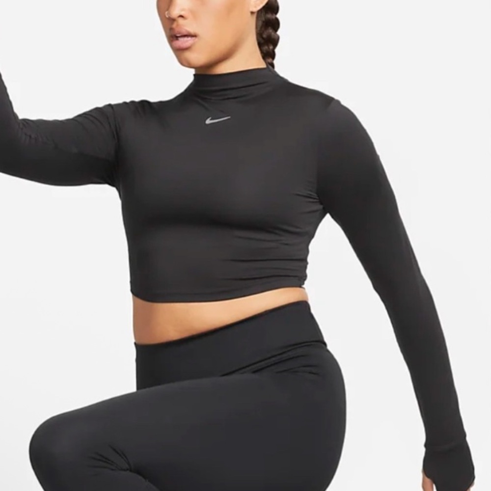 Nike Drifit Black Long Sleeve Crop Top
